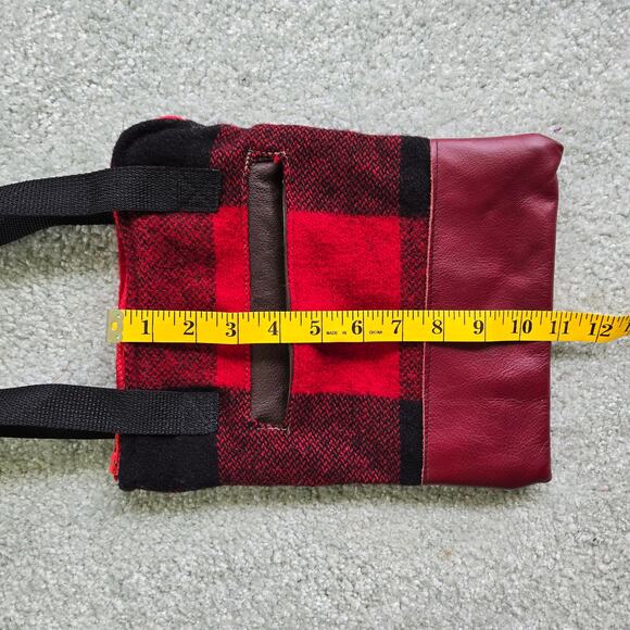 Handmade Buffalo Plaid Shoulder Bag Red Black Wool Feel Faux Leather Fall Winter - Picture 5 of 11